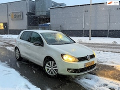 Volkswagen Golf - 1.2 TSI Highline BlueMotion Stoelverwarming Clima NAVI PDC
