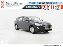 Ford Focus Wagon - 1.0 EcoB. Titanium | Geen import | Trekhaak | Nieuwe Distributie