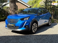 Peugeot e-2008 - EV GT Pack 50 kWh 3-Fase|SoH 88.7%|Keyless|navi|18-inch