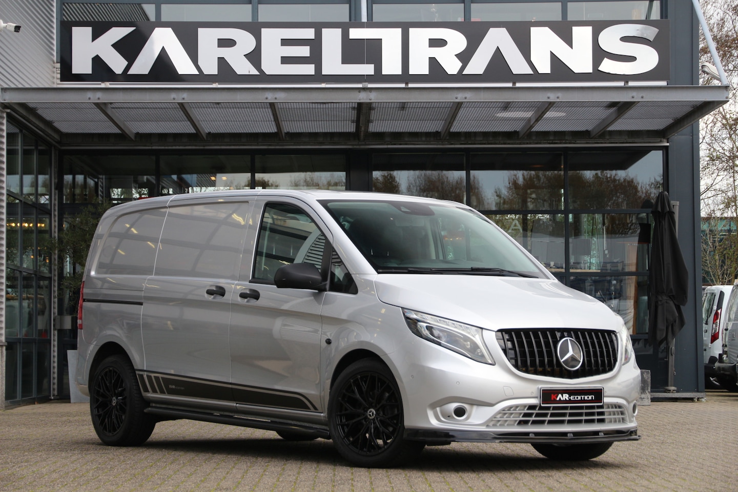 Mercedes-Benz Vito - 190PK CDI | Aut. | 2x Schuifdeur | Standkachel | Clima.. - AutoWereld.nl