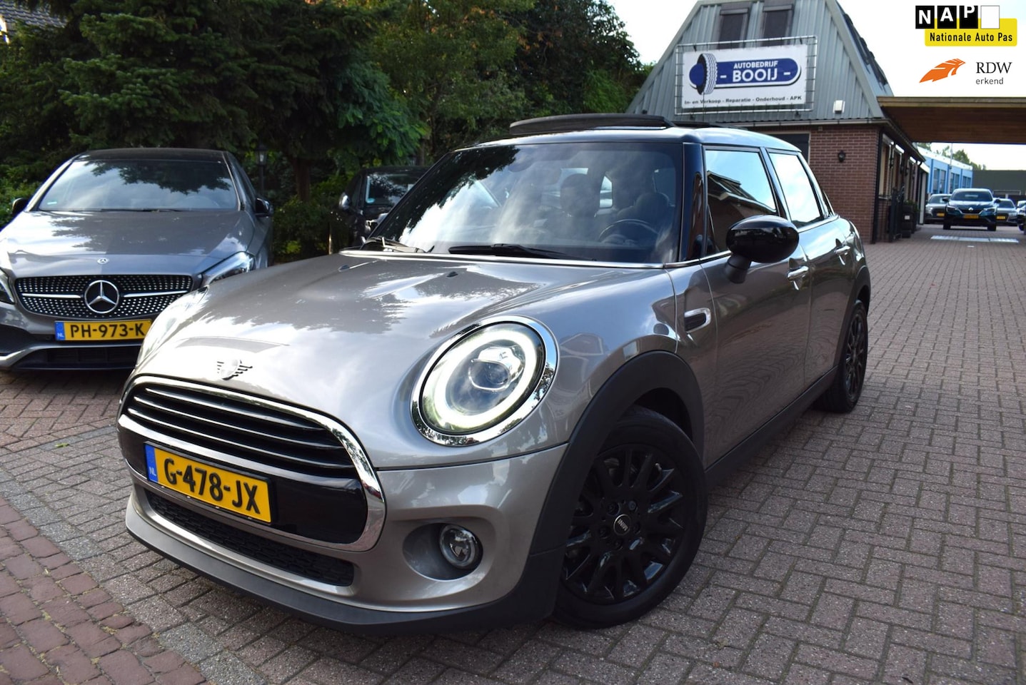 MINI Cooper - Mini 1.5 Pepper CRUISE/NAVI/AIRCO-ECC/PANO DAK/NL-AUTO/XENON/PDC/BLUETOOTH/KEYLESS/LMW/USB - AutoWereld.nl