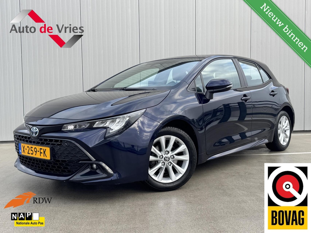 Toyota Corolla - Hybrid 140 Active|NL-Auto|LED|Carplay/android - AutoWereld.nl