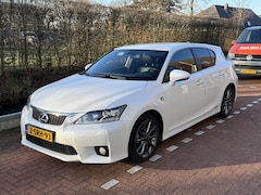 Lexus CT 200h - F-Sport Leder Navigatie NETJES