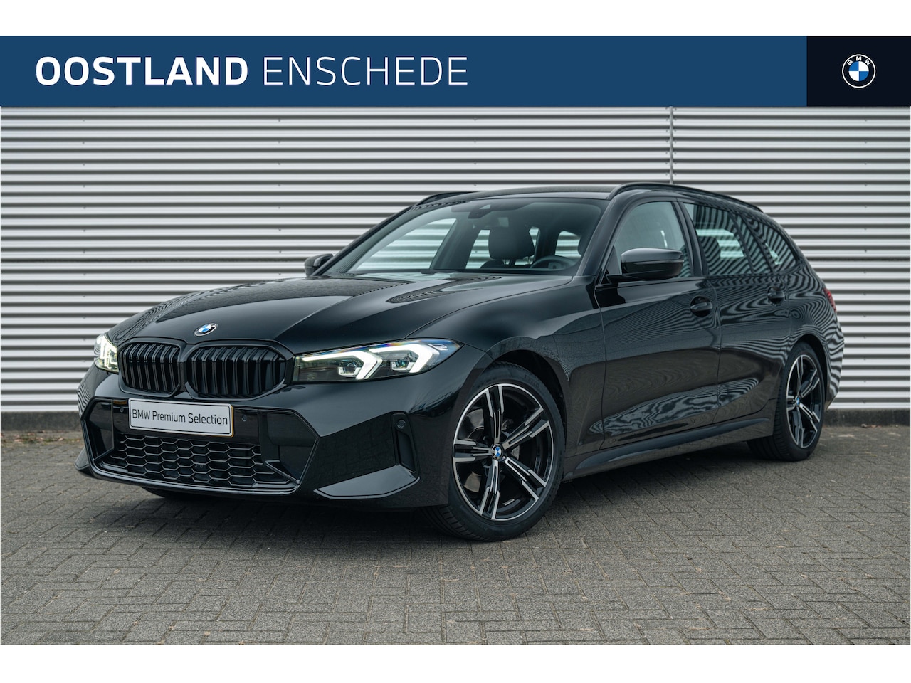BMW 3-serie Touring - 320i M Sport Automaat / Sportstoelen / Stoelverwarming / M Sportonderstel / Widescreen Dis - AutoWereld.nl