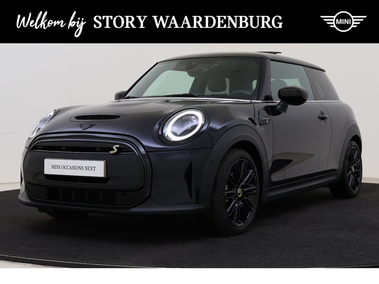 MINI Mini-Electric - Classic / Panoramadak / Sportstoelen / Achteruitrijcamera / Stuurverwarming / Comfort Acce - AutoWereld.nl