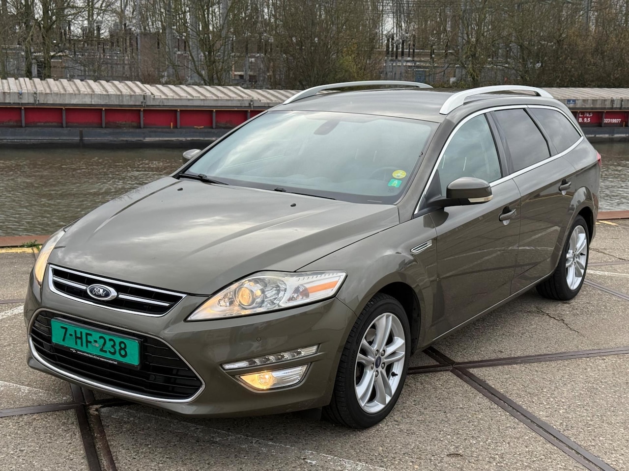 Ford Mondeo Wagon - 2.0 TDCi Titanium 2011 ECC/LEDER/NAVI/PDC! - AutoWereld.nl