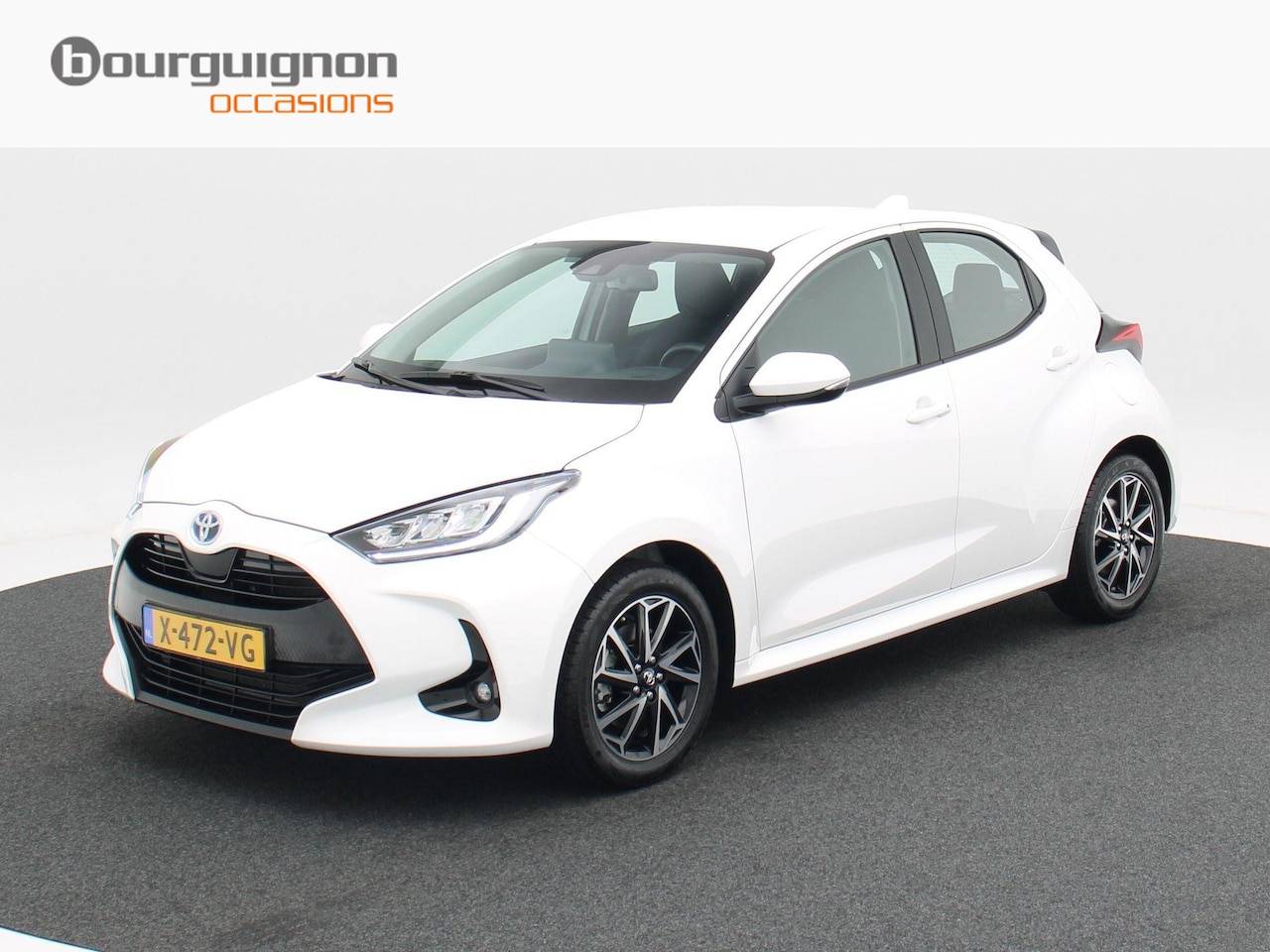 Toyota Yaris - 1.5 Hybrid 115 Pk Automaat Dynamic | 16 inch velgen | Cruise Control | Stoelverwarming | C - AutoWereld.nl
