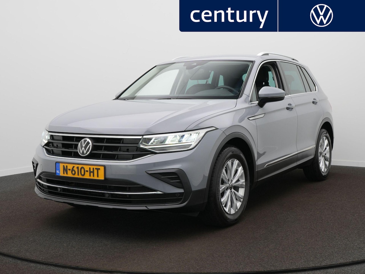 Volkswagen Tiguan - 1.5 TSI Life Adaptive cruise / Virtual Cockpit / Navi / Parkeersensoren / Trekhaak - AutoWereld.nl