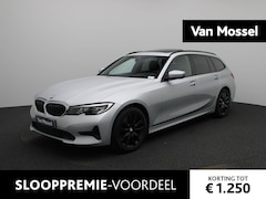 BMW 3-serie Touring - 318i Executive AUTOMAAT | PANORAMADAK | GROOT NAVIGATIE | LEDEREN BEKLEDING | CAMERA | LED