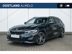 BMW 3-serie Touring - 330i High Executive M Sport Automaat / Panoramadak / Laserlight / Sportstoelen / M Sporton