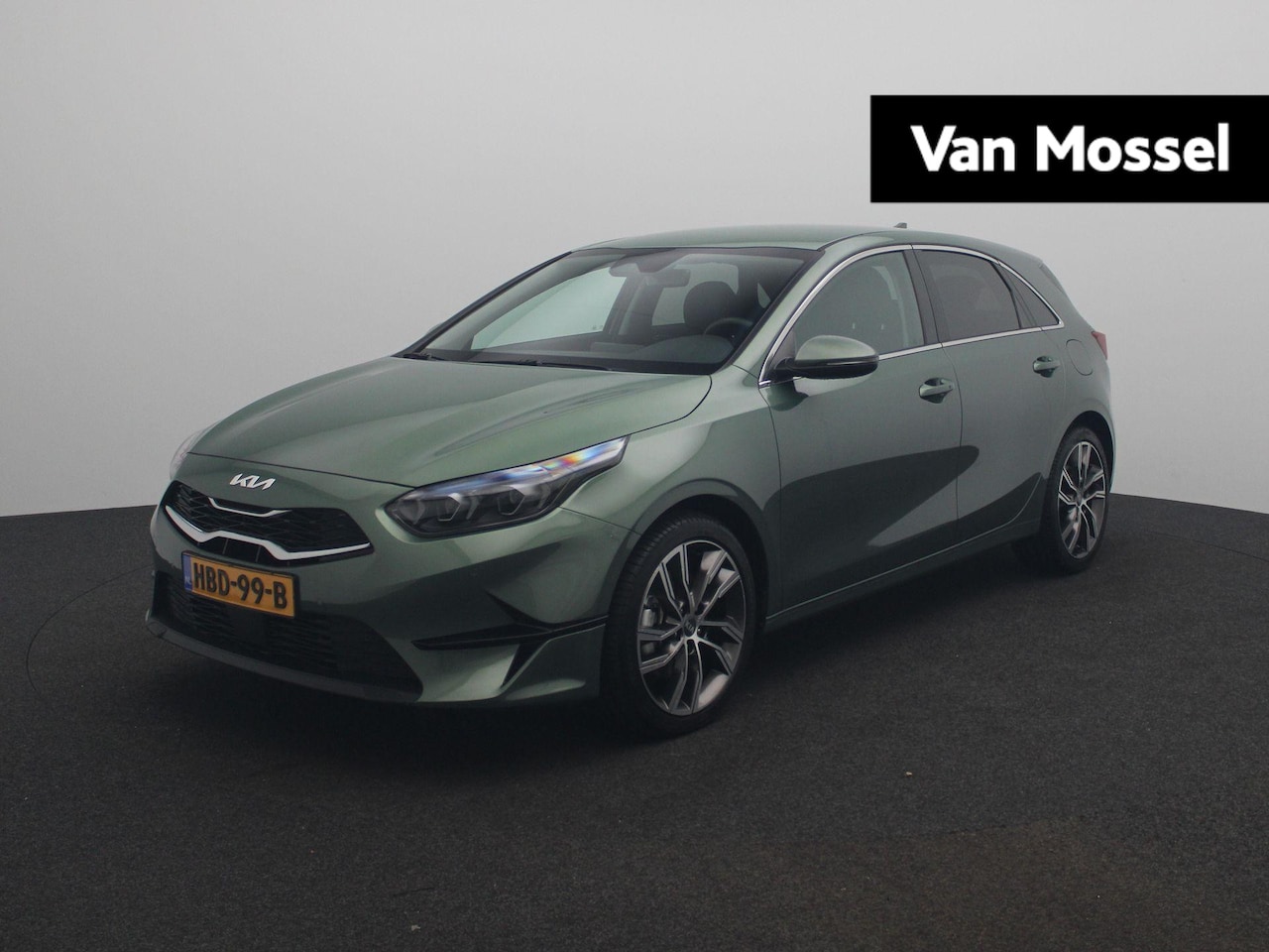 Kia Cee'd - Ceed 1.5 T-GDi DynamicPlusLine | VIRTUAL COCKPIT | STOELVERWARMING | STUURVERWARMING | NAV - AutoWereld.nl