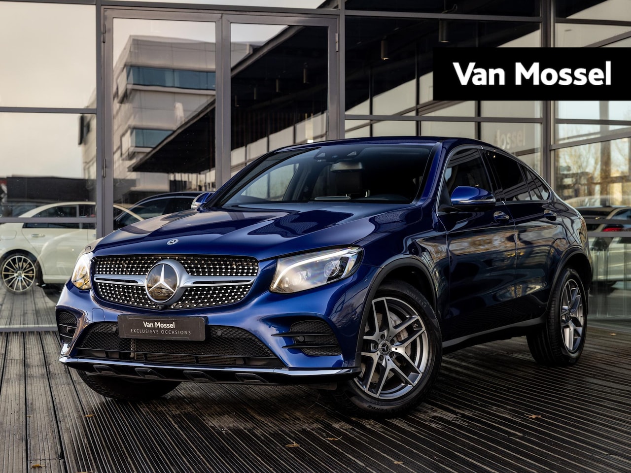 Mercedes-Benz GLC-klasse Coupé - 300 4MATIC Premium | AMG EXTERIEUR | AMG INTERIEUR | 19 INCH | 360 CAMERA | HEAD-UP DISPLA - AutoWereld.nl