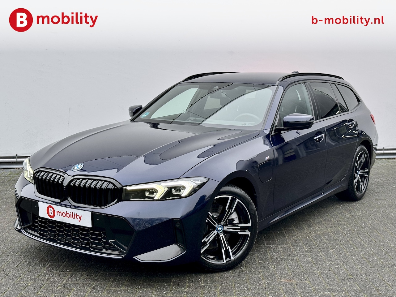 BMW 3-serie Touring - 320e High Executive M-Sport LCI Wide Screen Apple CarPlay | DAB | Leer | Stoelverwarming | - AutoWereld.nl