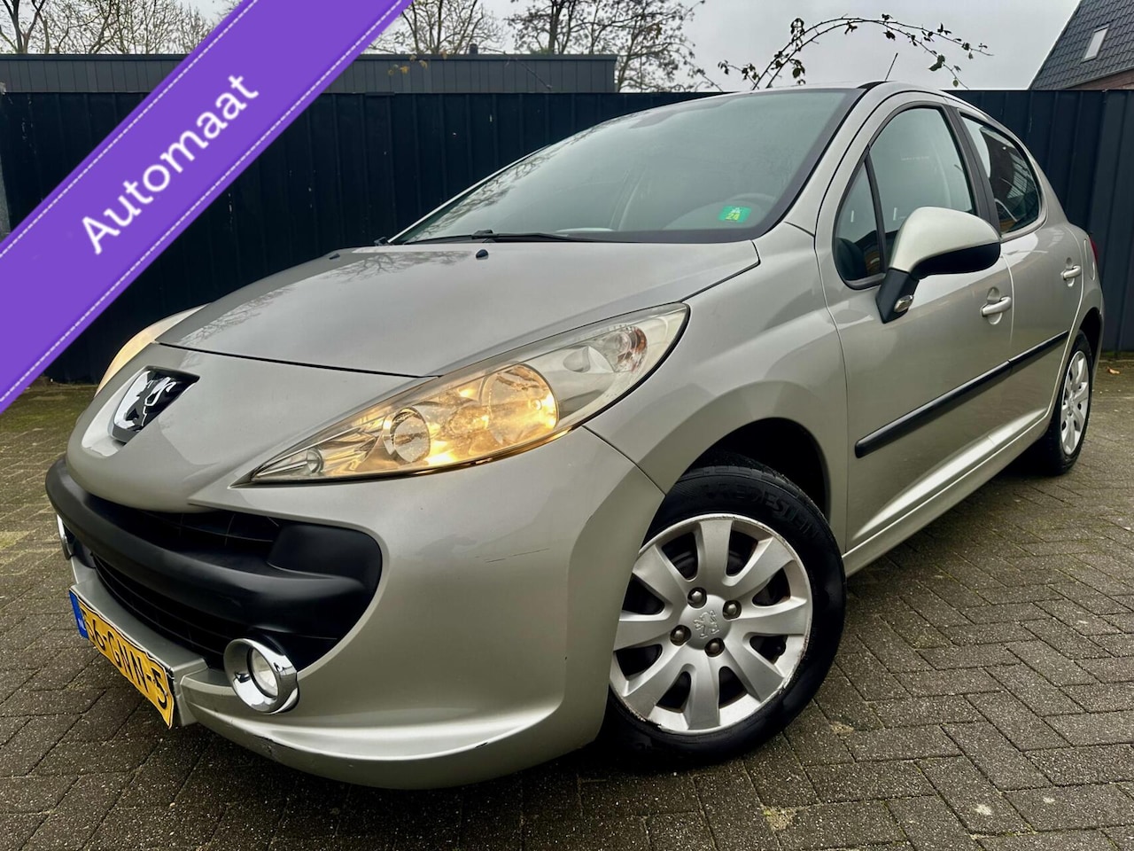 Peugeot 207 - 1.6 VTi XS Pack AUTOMAAT - AutoWereld.nl