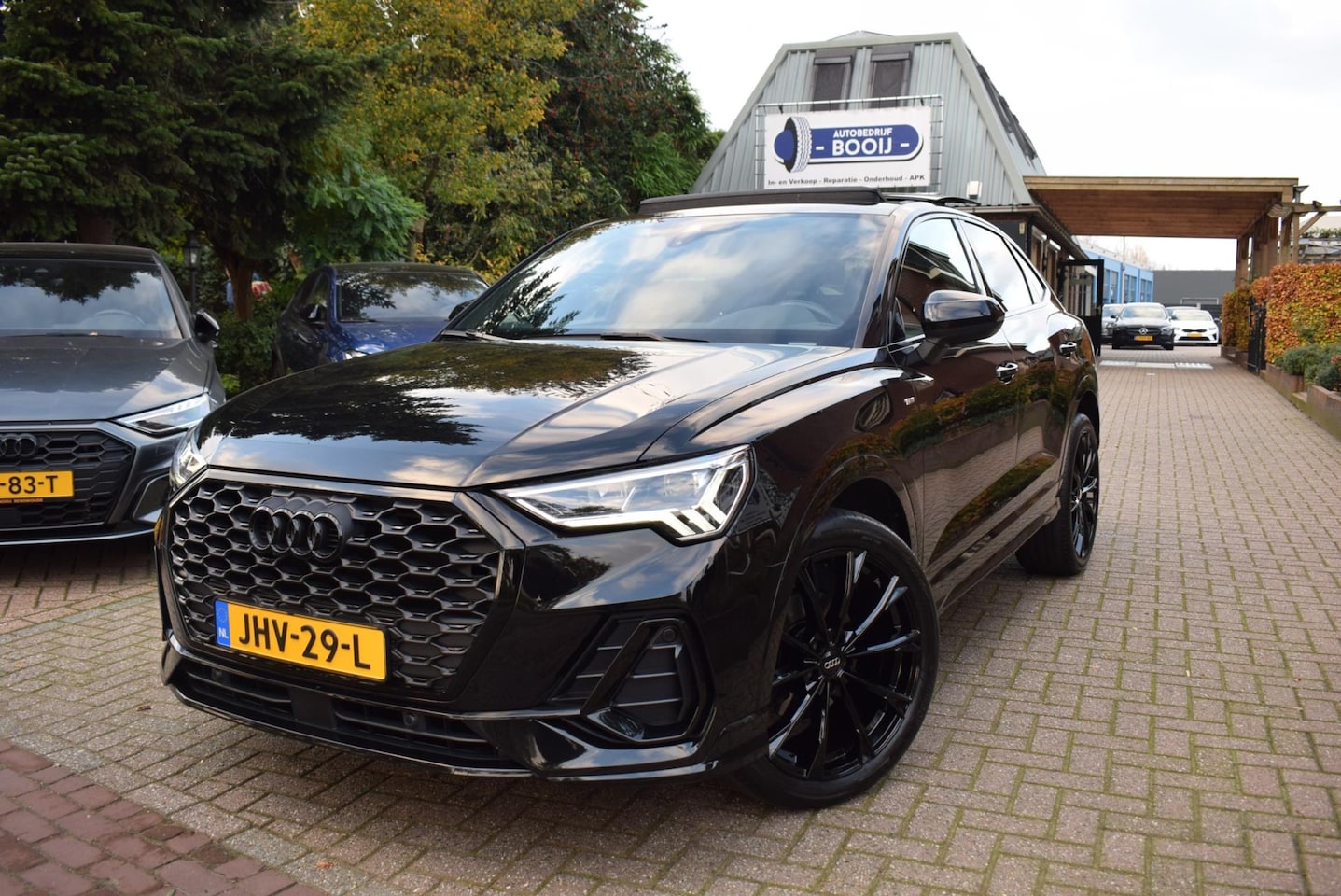 Audi Q3 Sportback - 35 TFSI Pro Line S 150PK AUTOM/PANO DAK/CRUISE/NAVI/STUUR STOEL VERW/CAMERA /MATRIX LED/BL - AutoWereld.nl
