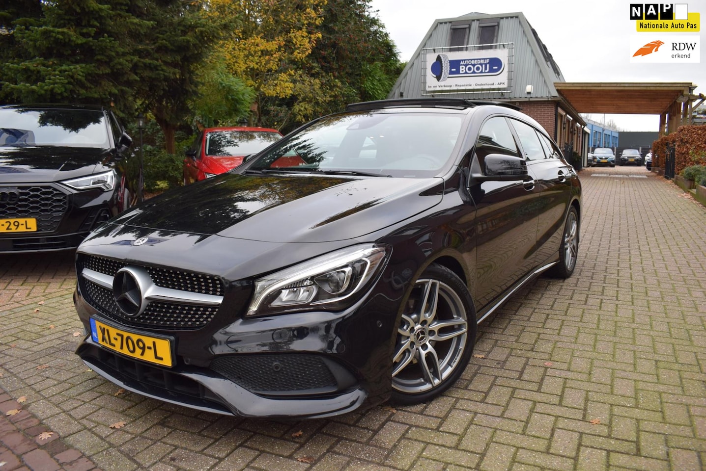 Mercedes-Benz CLA-klasse Shooting Brake - 180 Business Solution AMG/AUTOM /PANODAK/AIRCO-ECC/NL-AUTO/CRUISE/CAMERA/BLUETOOTH/PDC V+A - AutoWereld.nl