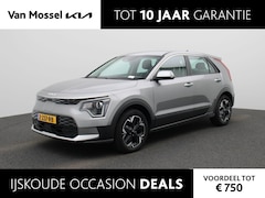 Kia Niro EV - Light Edition 64.8 kWh | Navigatie | 17" LMV | Camera | Parkeer Sensoren | Cruise Control