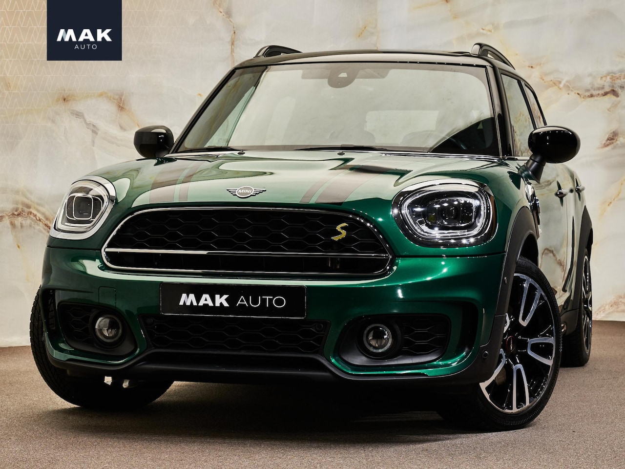MINI Countryman - 1.5 Cooper S E ALL4, JCW pakket, 19", H/K, pano, LED-kopl., ACC, Keyless, privacy - AutoWereld.nl