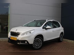 Peugeot 2008 - 1.2 PureTech Blue Lion Airco Panoramadak Navi 65.340km