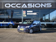 Volkswagen Up! - 1.0 high up 32000 KM NAP/ NAVIGATIE/ GEEN AIRCO