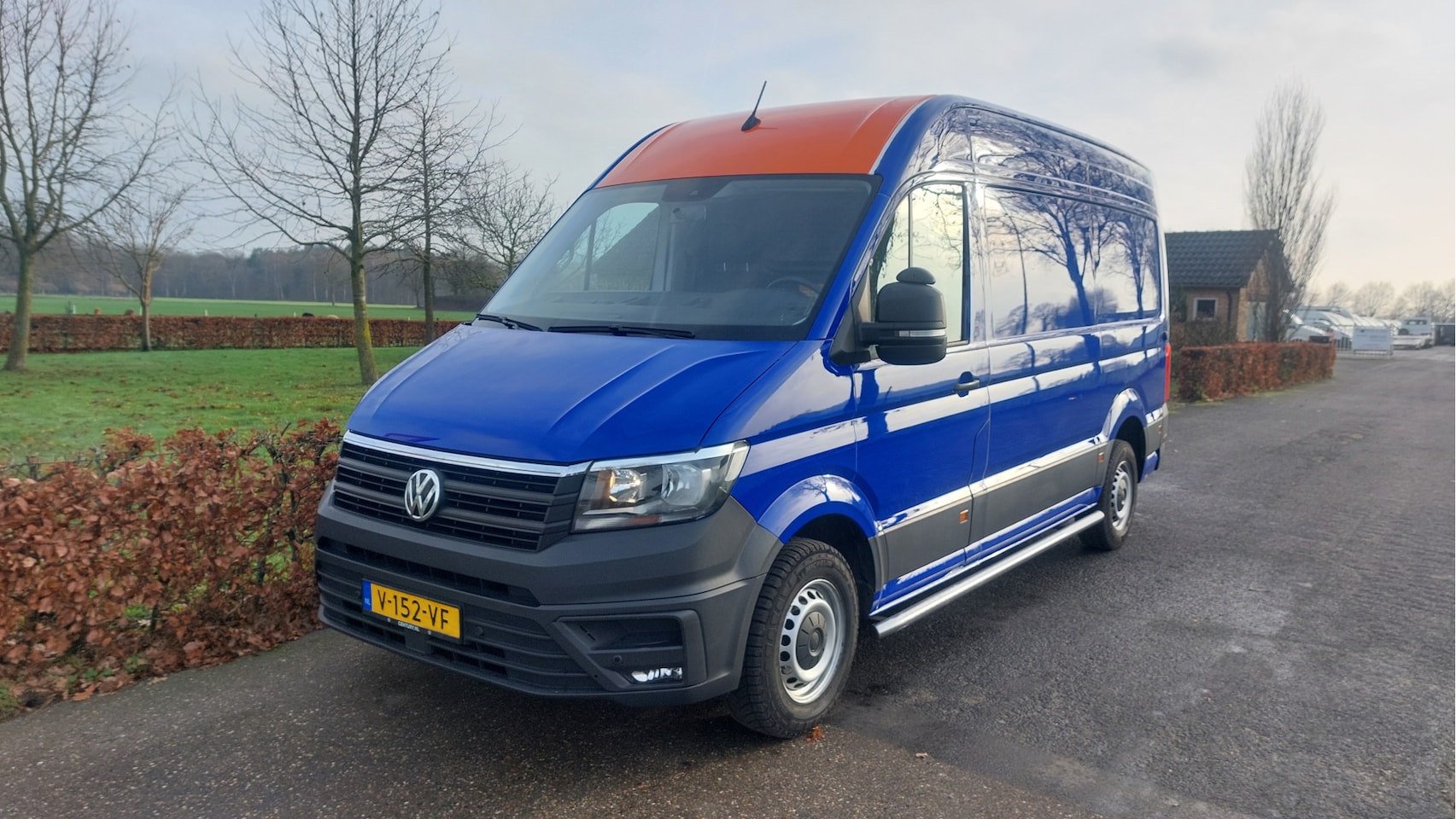 Volkswagen Crafter - 35 2.0 TDI L3H3 LAADKLEP AIRCO/CARPLAY BJ 2019 - AutoWereld.nl