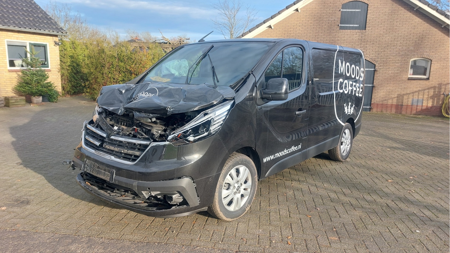 Renault Trafic - 2.0 dCi 130 T27 L1H1 Work Edition AIRCO/NAVI BJ 2022 - AutoWereld.nl