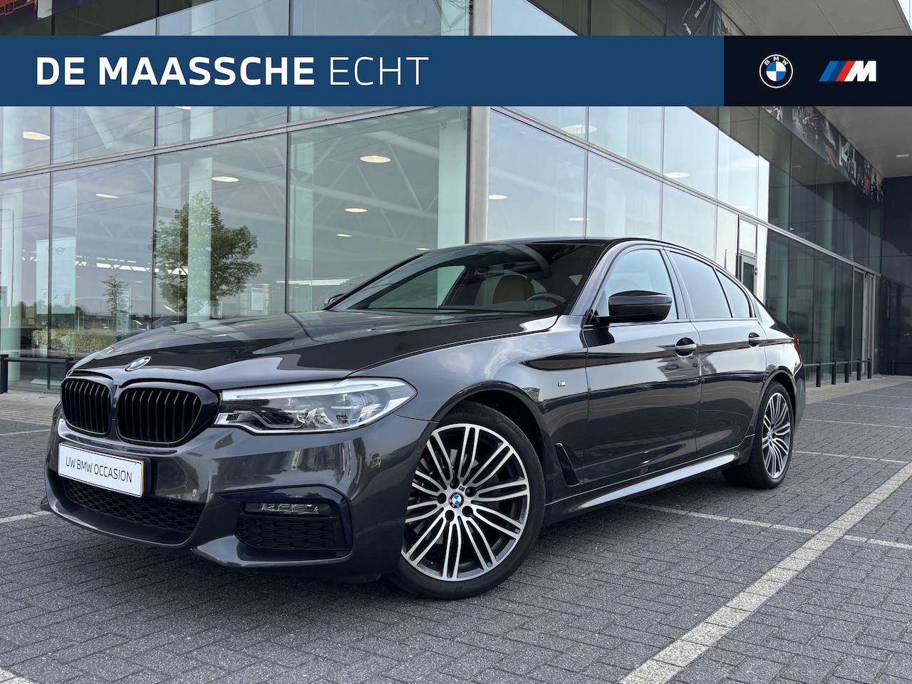 BMW 5-serie - 520i High Executive M Sport Automaat / Achteruitrijcamera / Adaptieve LED / M Sportonderst - AutoWereld.nl