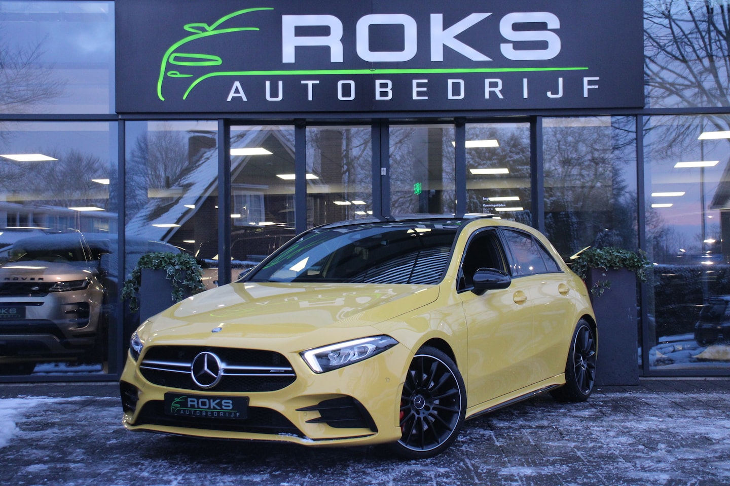 Mercedes-Benz A-klasse - AMG 35 4MATIC Night Pakket/Navi/Camera/Keyless/Mbux/Sfeerverlichting/Panoramadak/Leder/19I - AutoWereld.nl