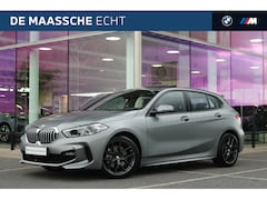BMW 1-serie - 118i M Sport Automaat / Panoramadak / Sportstoelen / Achteruitrijcamera / LED / Live Cockp