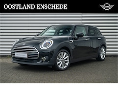 MINI Clubman - Cooper Automaat / Achteruitrijcamera / Comfort Access / LED / Comfortstoelen / Stoelverwar