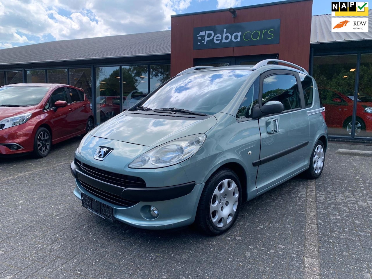 Peugeot 1007 - 1.4 Sesam Gentry * Automaat *Nieuwe schakel modules!!! - AutoWereld.nl