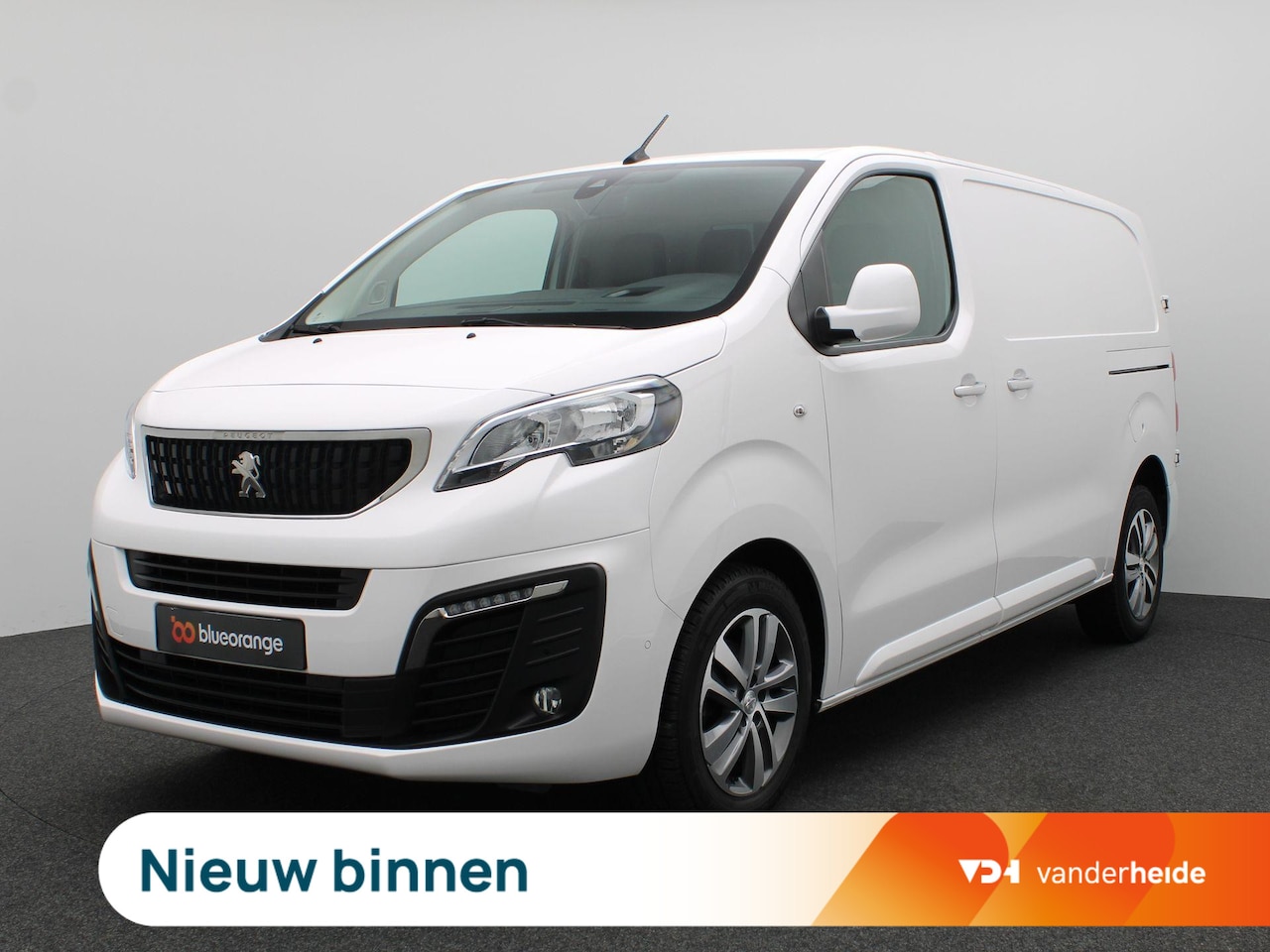 Peugeot Expert - 2.0 BlueHDI Standard L2 Asphalt 180PK Aut. Achteruitrijcamera, Keyless, Head-Up Display, Z - AutoWereld.nl