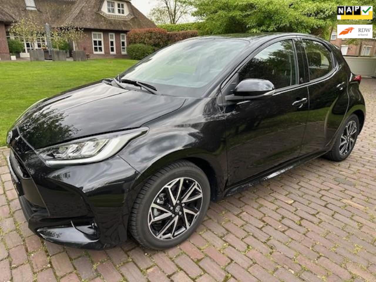 Toyota Yaris - 1.5 Hybrid Comfort Team D 2023 - AutoWereld.nl