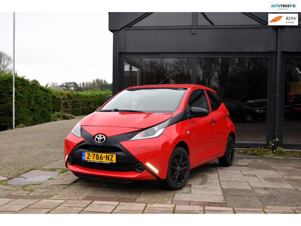 Toyota Aygo - 1.0 VVT-i Navigatie Carplay - AutoWereld.nl
