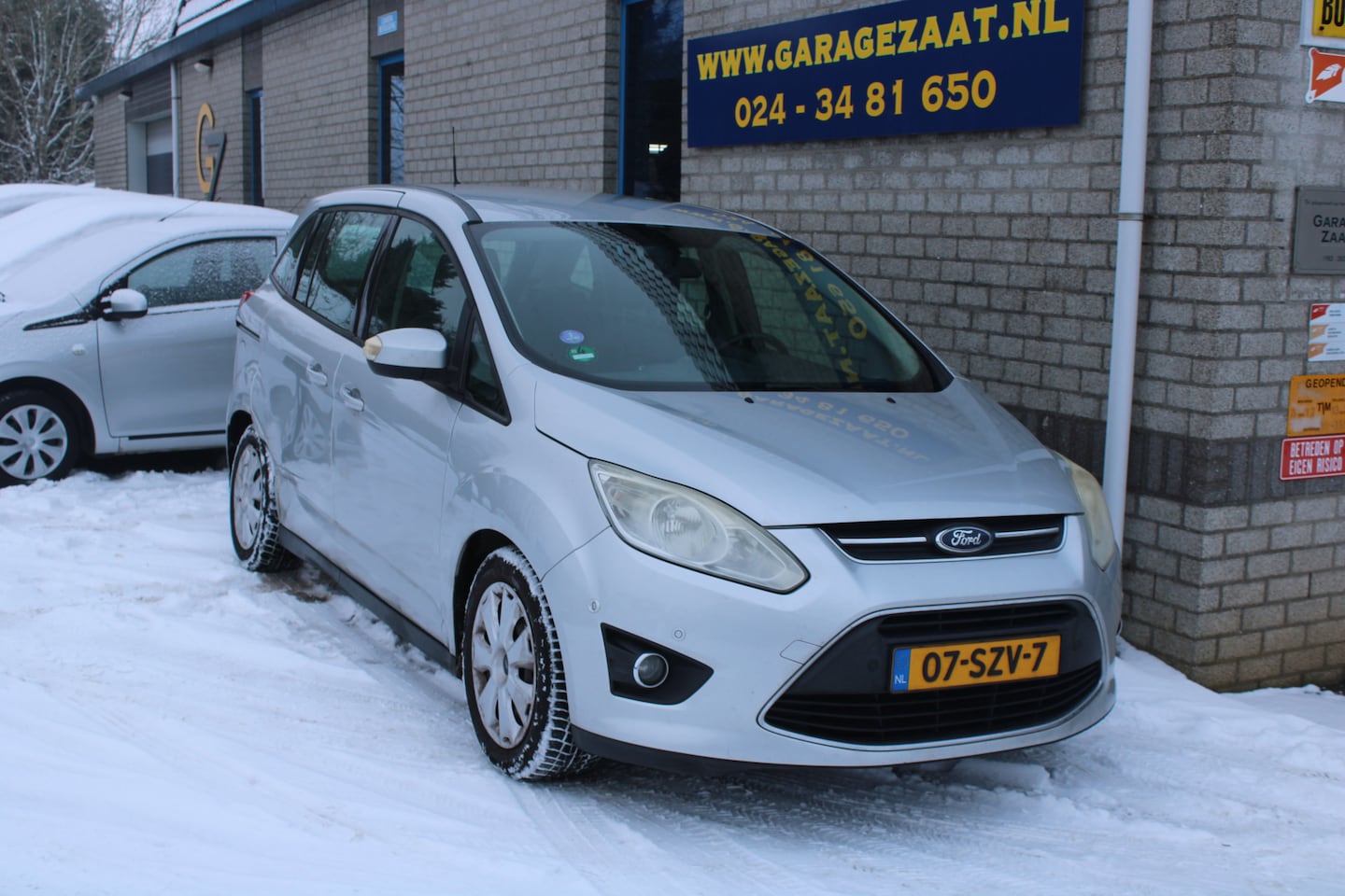 Ford Grand C-Max - 1.6 Trend 7p. Airco - AutoWereld.nl