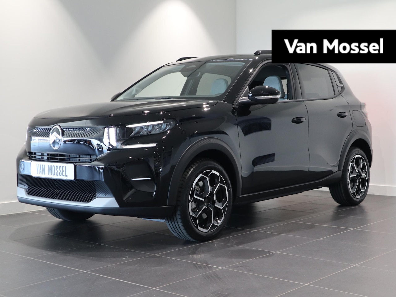 Citroën ë-C3 - Max 113pk 44 kWh - FULL BLACK - APPLE CARPLAY/ANDROID AUTO - CAMERA - AutoWereld.nl