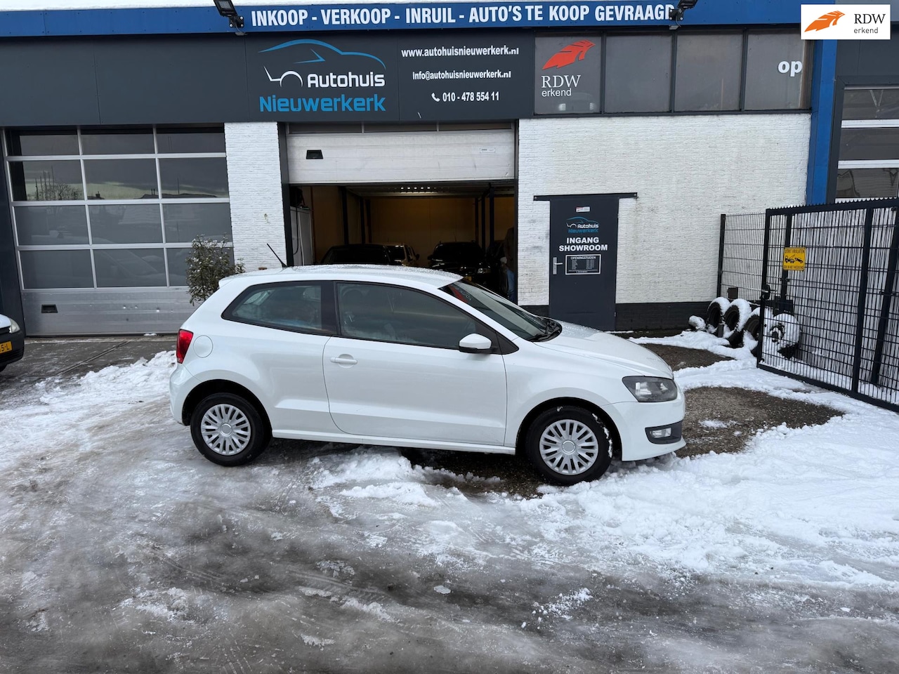 Volkswagen Polo - 1.4/ Parelmoer/ met Carpass-NAP, Airco, Beeldscherm en een nieuwe APK!!! - AutoWereld.nl