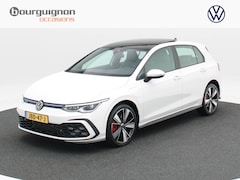 Volkswagen Golf - 1.4 eHybrid GTE | Full LED | Panorama Dak | Carplay | Climate Control | Parkeersensoren |