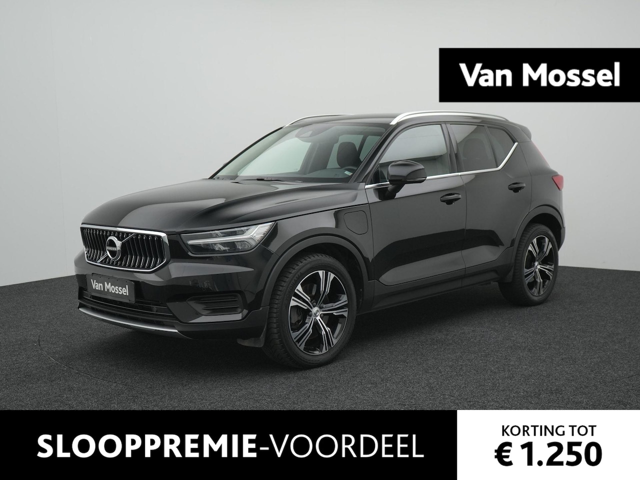 Volvo XC40 - 1.5 T4 Recharge Inscription Expression AUTOMAAT | VIRTUEEL | NAVIGATIE | APPLE CARPLAY | C - AutoWereld.nl