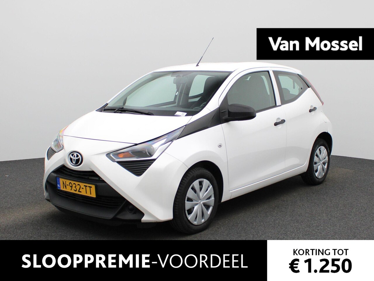 Toyota Aygo - 1.0 VVT-i x-fun | AIRCO | BLUETOOTH AUDIO | LIMITER | MULTIFUNCTIONEEL STUURWIEL | - AutoWereld.nl