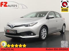 Toyota Auris - 1.8 Hybrid Aspiration - Navigatie - Trekhaak - Cruise Control