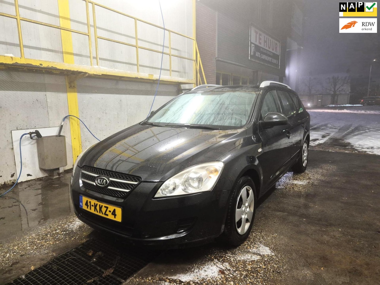 Kia Cee'd Sporty Wagon - 1.4 CVVT X-tra 1.4 CVVT X-tra - AutoWereld.nl