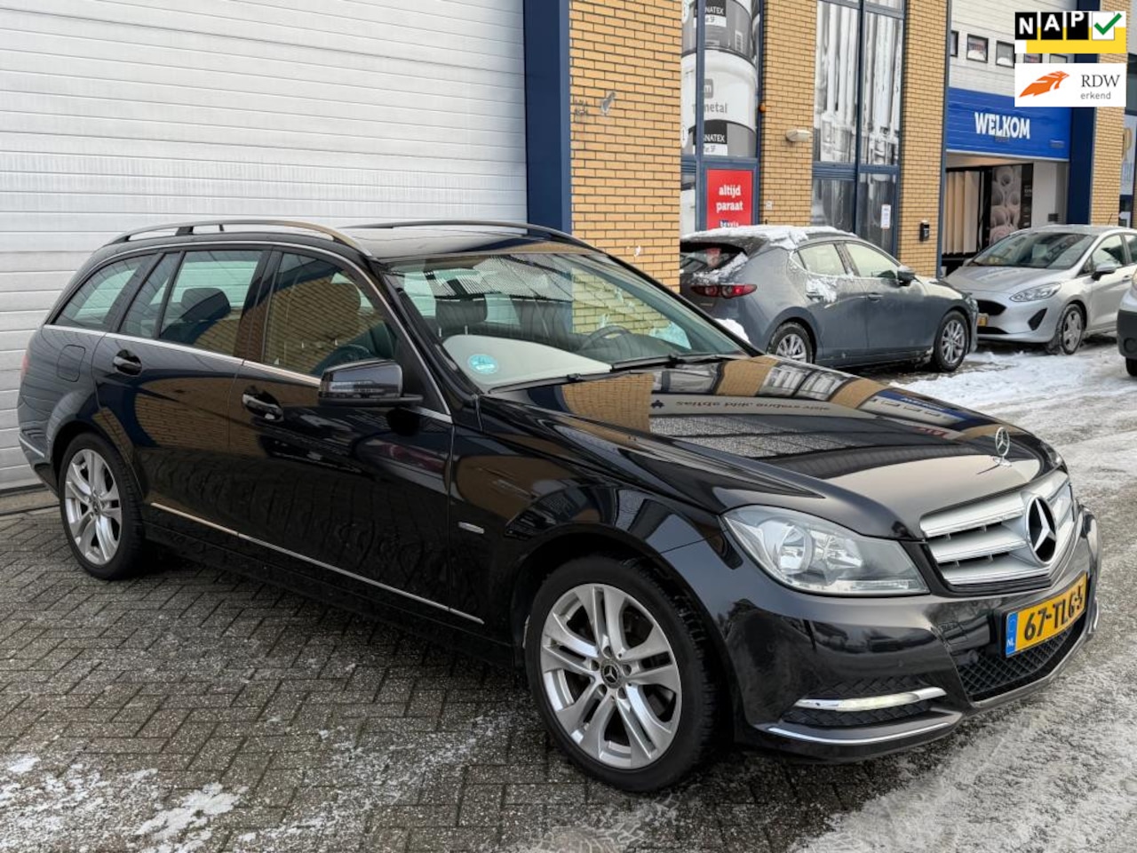 Mercedes-Benz C-klasse Estate - 180 Business Class Avantgarde 180 Business Class Avantgarde, automaat, schuifkanteldak, carplay, trekhaak, navi, inruil - AutoWereld.nl