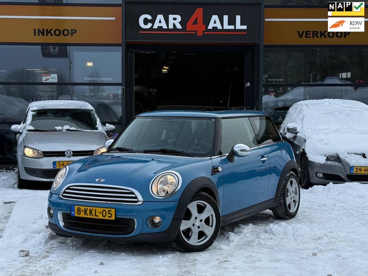 MINI One - Mini 1.6 Holland Street PANO/NAVI/APK 22-5-26/ZEER NETTE STAAD/DEALERONDERHOUDEN - AutoWereld.nl