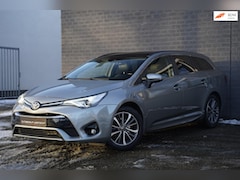 Toyota Avensis Touring Sports - 1.8 VVT-i Executive, Automaat