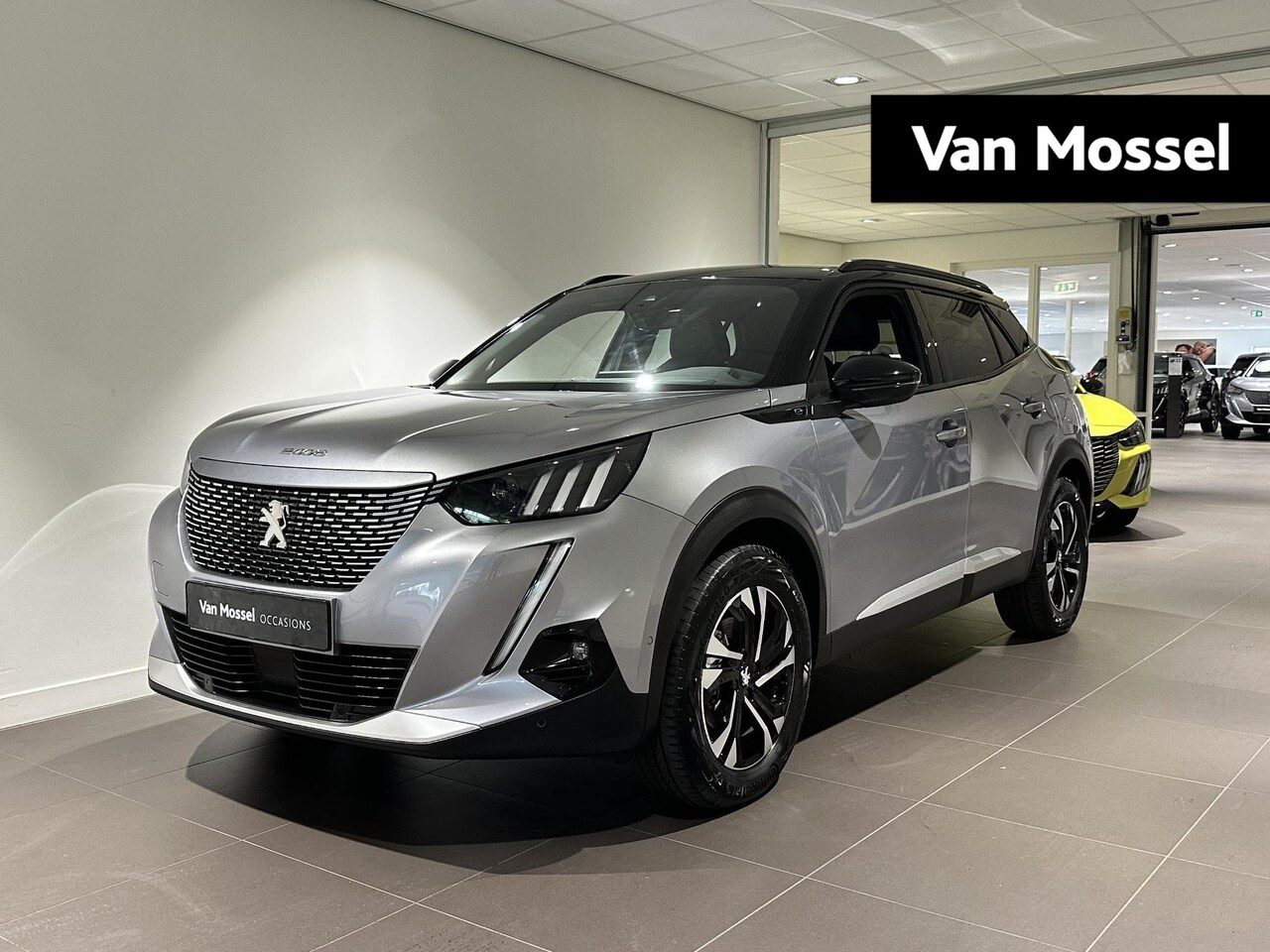 Peugeot 2008 - 1.2 PureTech GT-Line | Trekhaak | navigatie | Stoelverwarming | Zeer compleet! - AutoWereld.nl