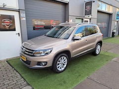 Volkswagen Tiguan - 1.4 TSI Sport&Style Climate Cruise Navi
