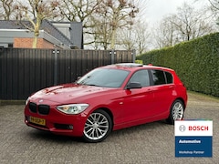 BMW 1-serie - 116i Business+ Trekhaak PANO AUT LEER