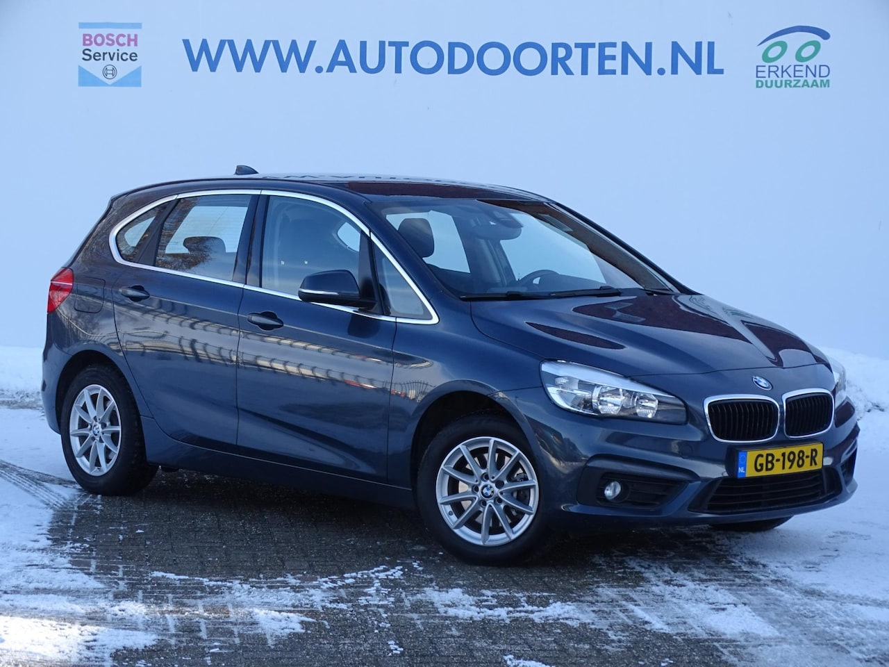 BMW 2-serie Active Tourer - 218i Essential|Trekhaak|Sportstoelen|Navi - AutoWereld.nl