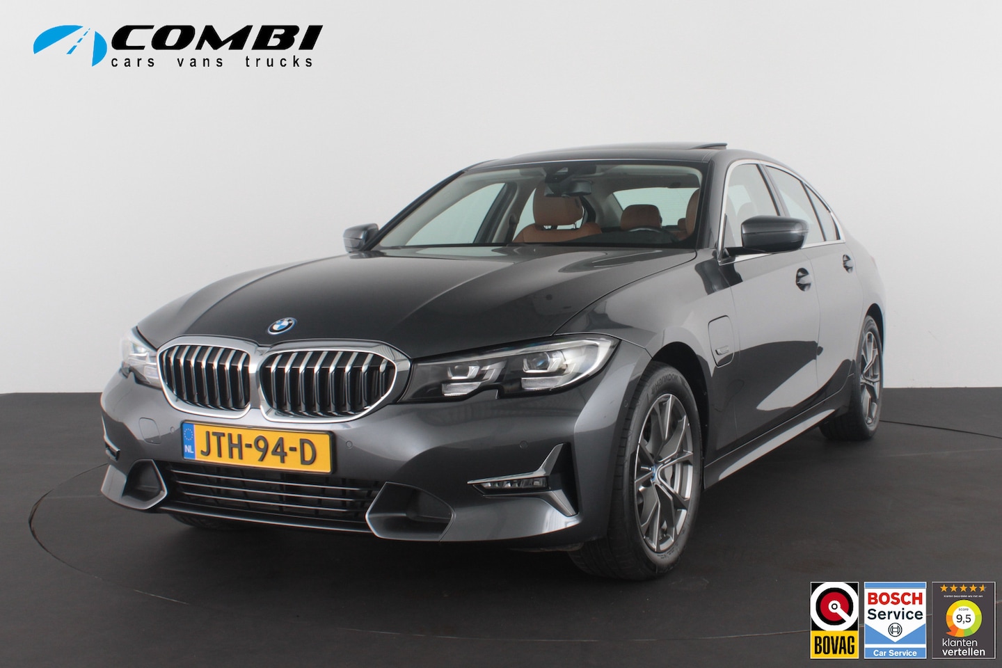 BMW 3-serie - 330e High Executive 292pk/Cognac Leer/Memory/Schuifdak/Luxury Line/ kleur MINERALGRAU/Acht - AutoWereld.nl